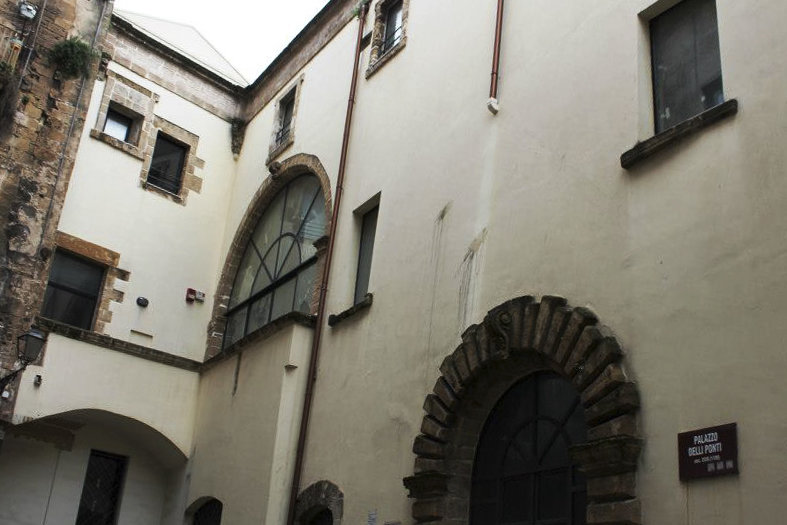 0056 Palazzo Delli Ponti 